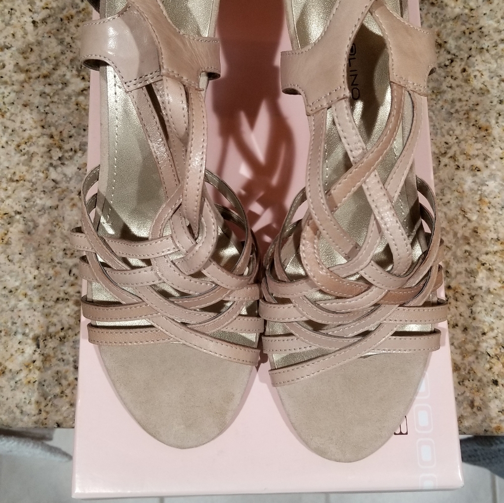 Bandolino Strappy Sandals